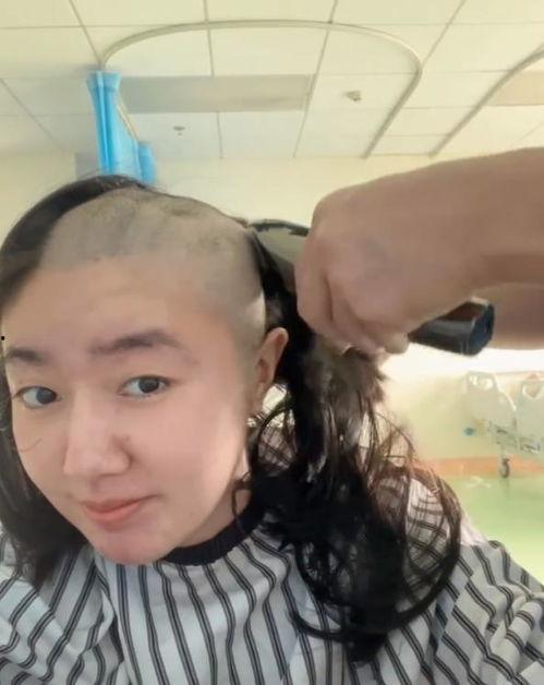 女生剃发视频,揭秘女生剃发视频的流行趋势