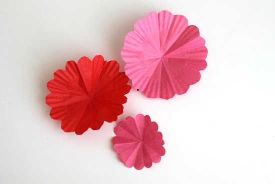 手工剪花朵视频,跟随视频教程，轻松制作美丽花朵